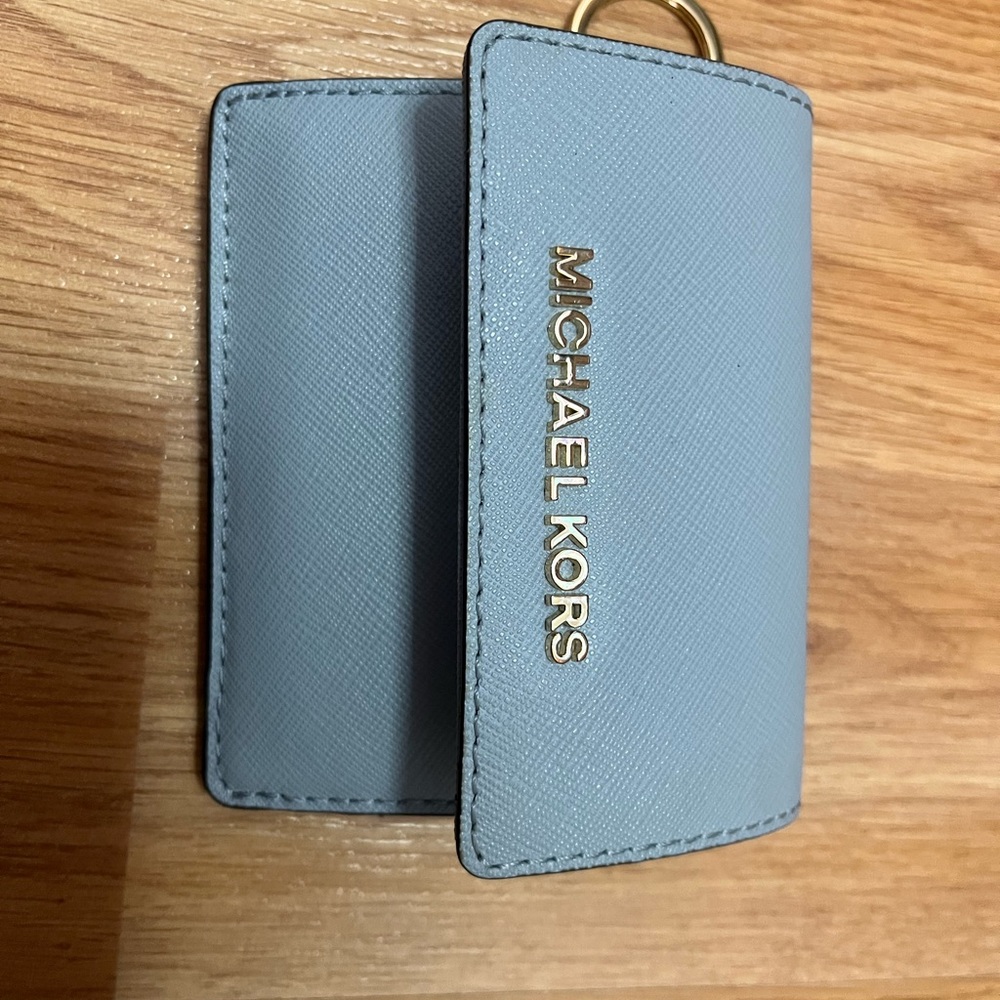 Like new Michael Kors wallet cardholder